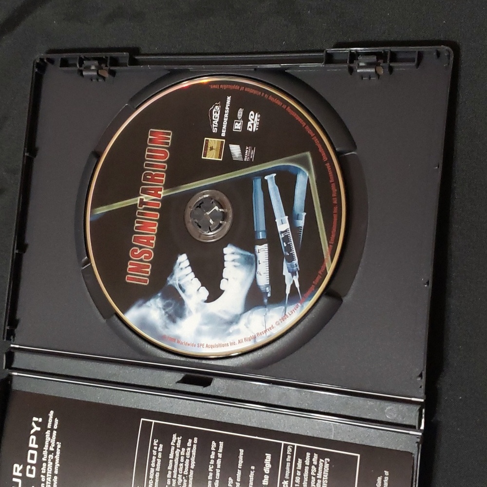 Multiple DVD's - Picture 5 of 16